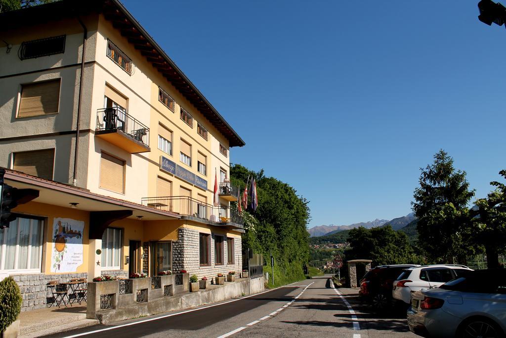 Hotel Poggio D'Oro Riva di Solto Kültér fotó